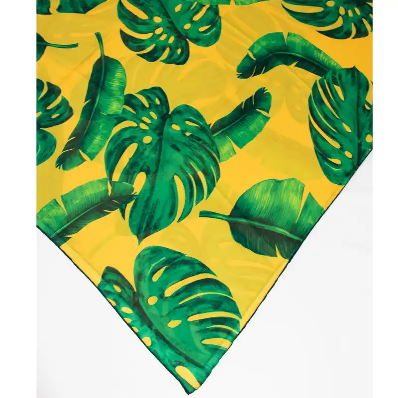 روسری زنانه مدل نخی شاد کد ana-2114-1