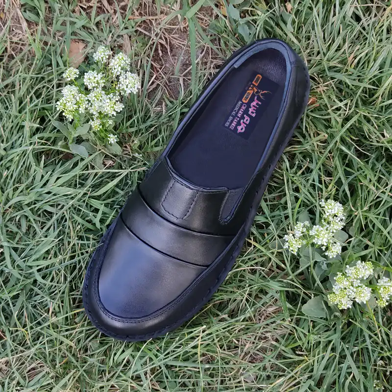 کفش طبی زنانه چرم تبریز مدل پرستار رنگ مشکی