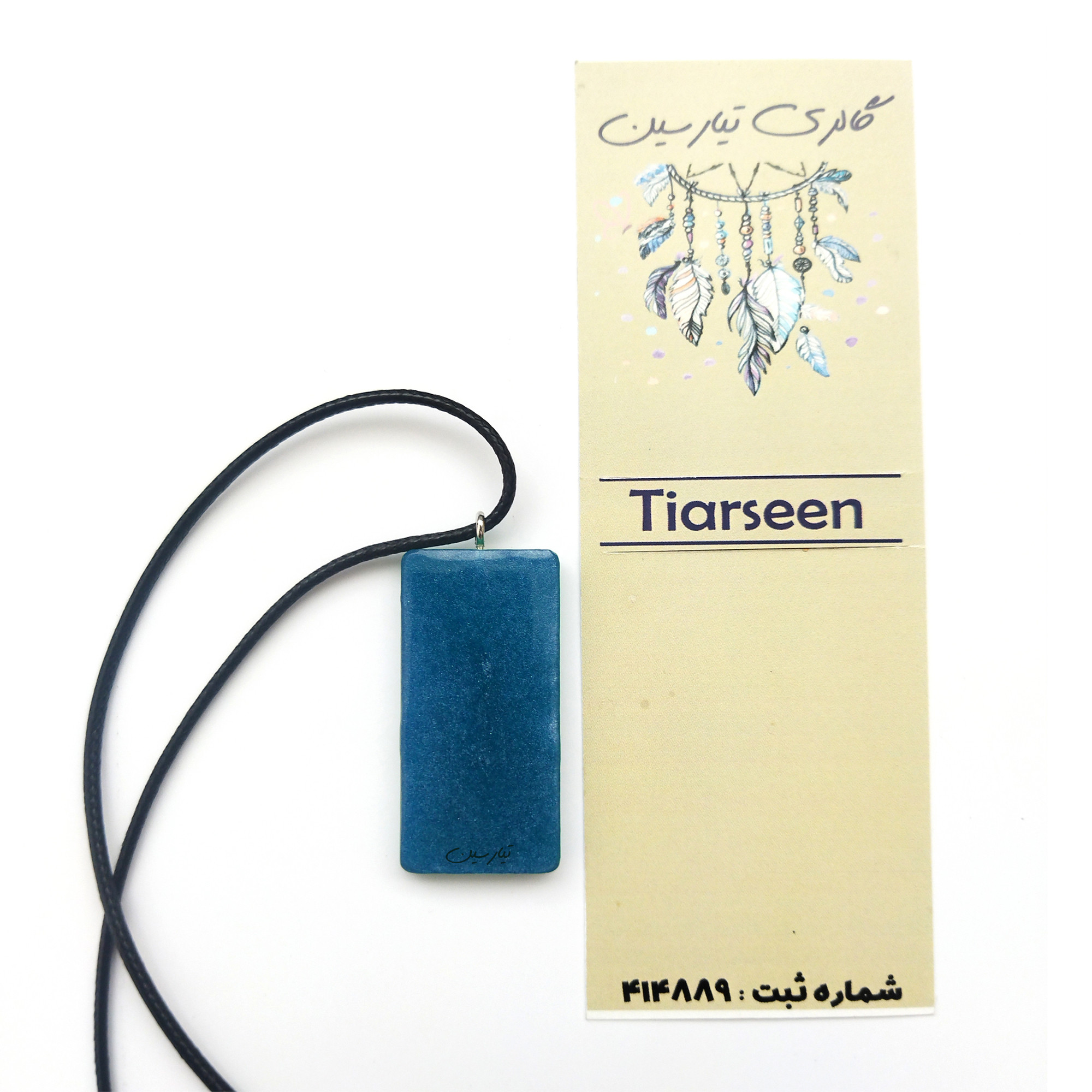 گردنبند دخترانه گالری تیارسین مدل دختر کفشدوزکی کد TR274