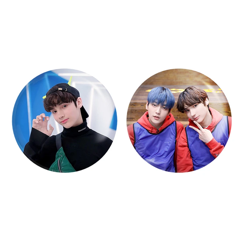 مگنت خندالو طرح هیونینگ کای و تهیون گروه تی اکس تی کد 1184211843 مجموعه 2 عددی