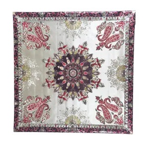 سفره 4 نفره مدل طلاکوب پشت نخی کد 11