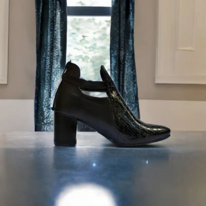 کفش زنانه مدل زیکام