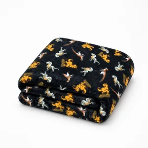 پتو مسافرتی 1,5 نفره مدل دایناسور ریزه میزه سایز 180×220 سانتی‌متر