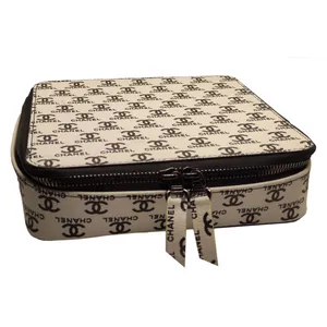 کیف عینک مدل B100.CHW