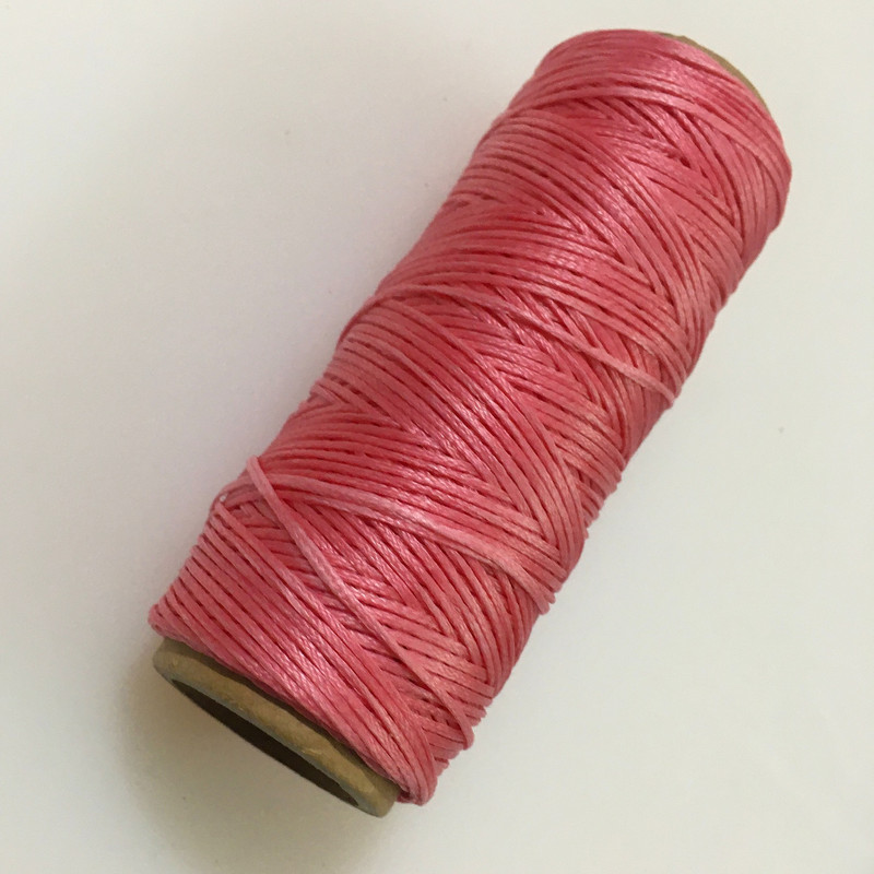 نخ چرم دوزی کد Pk-50 سایز 1 طول 50 متر نخ چرم دوزی کد Pk-50 سایز 1 طول 50 متر