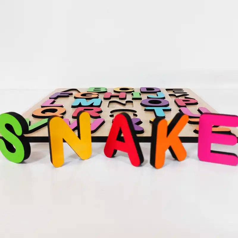 بازی آموزشی انگلیسی مدل الفبای حروف بزرگ کد P12