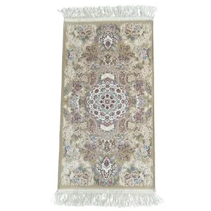 فرش ماشینی 1200 شانه زمینه زرد حاشیه بژ مدل باغ لرزان