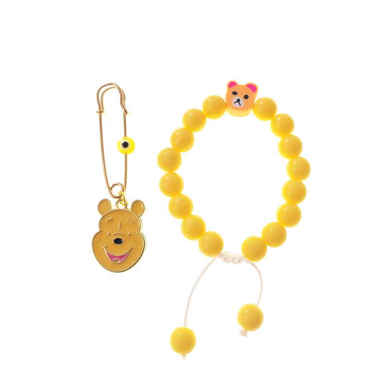 دستبند بچگانه مدل خرس پو به همراه سنجاق سینه