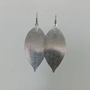 گوشواره دخترانه مدل برگ