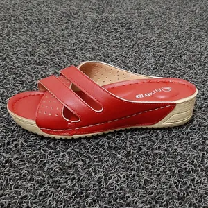 دمپایی زنانه پاتکان مدل NIC1960F109