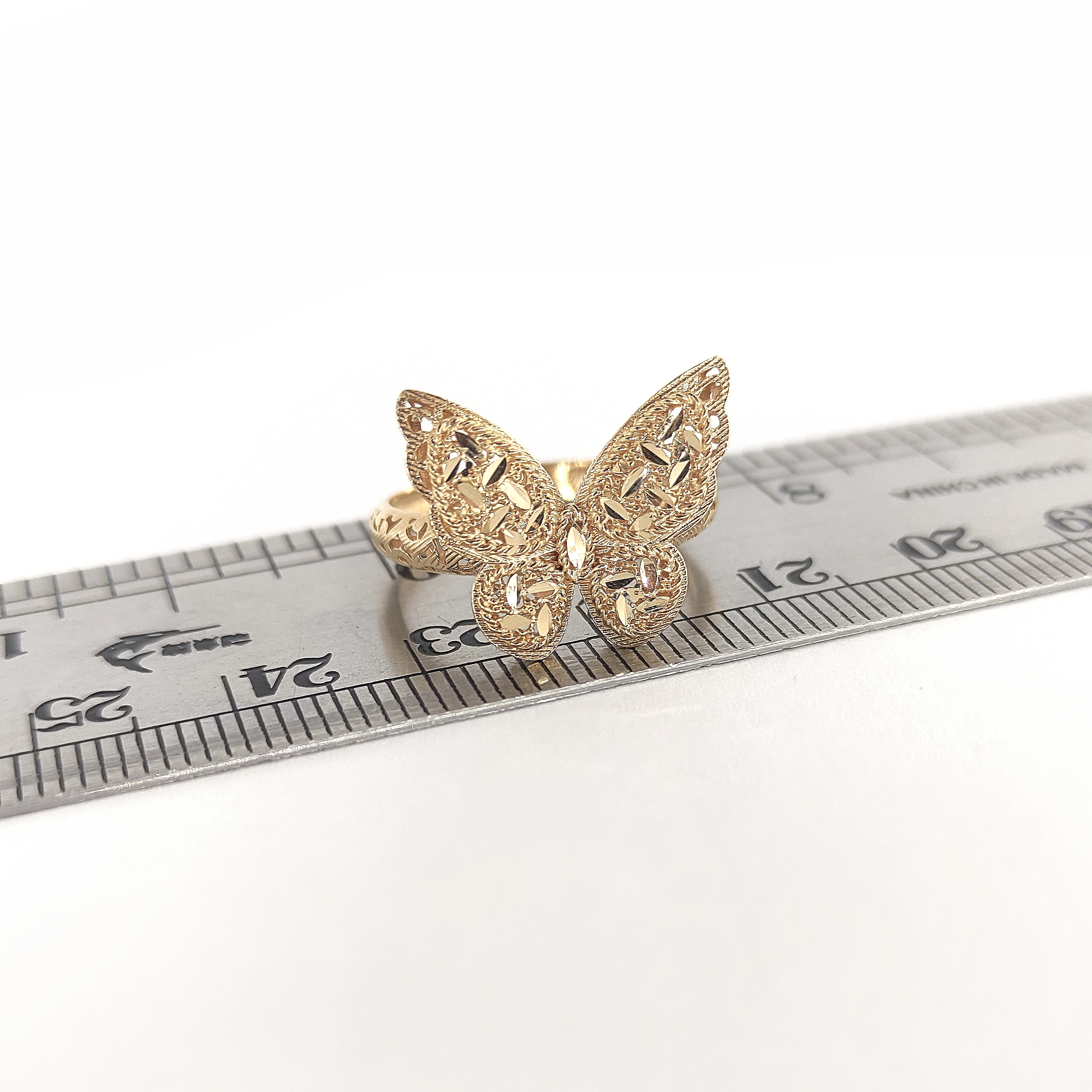 نیم ست طلا 18 عیار زنانه طلا و جواهرسازی افرا مدل پروانه 814147