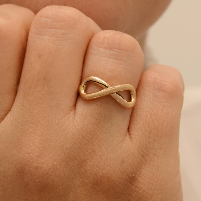 انگشتر طلا 18 عیار زنانه طلای مستجابی مدل بی نهایت  سایز 55