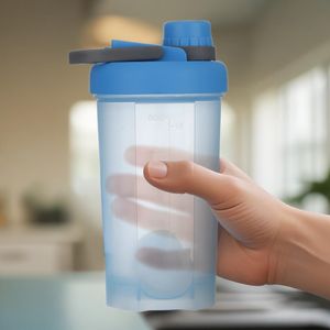 شیکر مدل 3 تیکه همزن دار گنجایش 0.55 لیتر