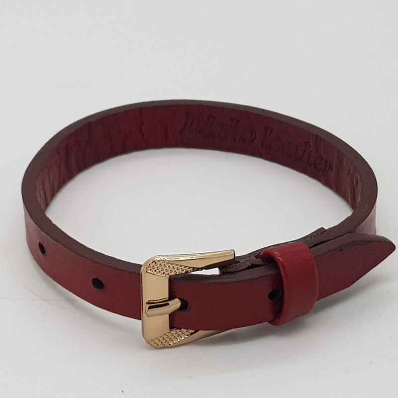 دستبند زنانه چرم دیاکو مدل DS-121 دستبند زنانه چرم دیاکو مدل DS-121