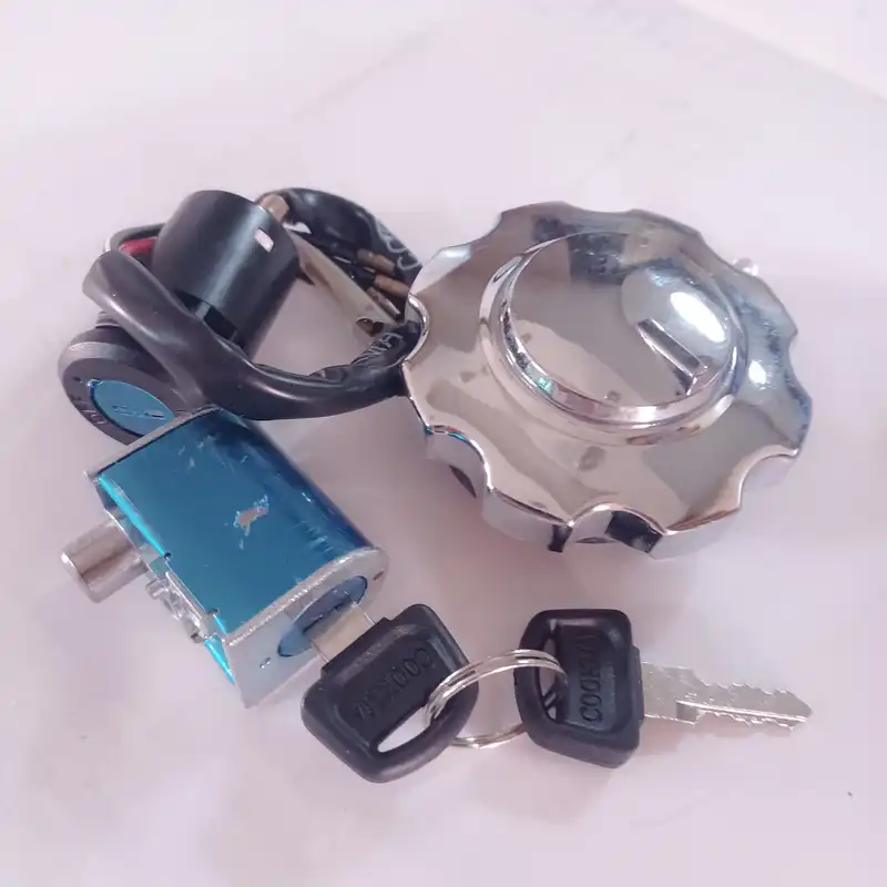 سوییچ کامل موتورسیکلت کوکما کد MF1000125