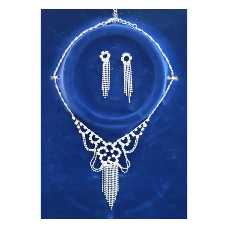 نیم ست زنانه مدل فول نگین 2028