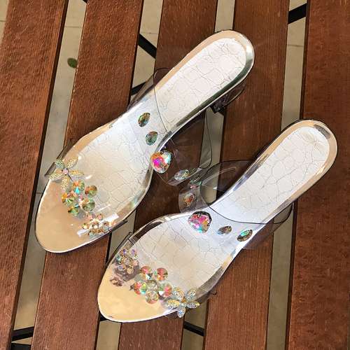 صندل زنانه کد ۱۲۷ صندل زنانه کد ۱۲۷