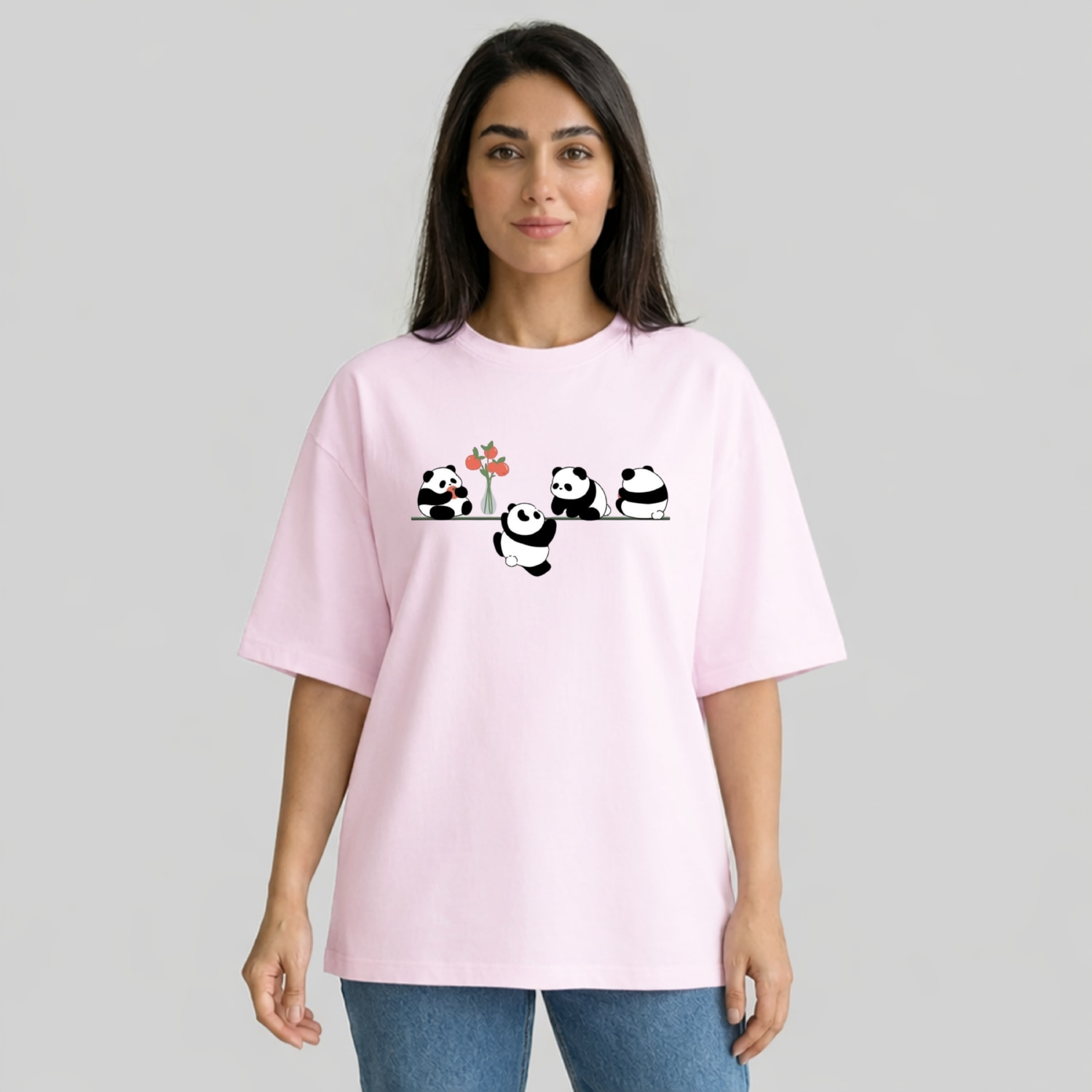 تی شرت آستین سه ربع زنانه مدل باکسی طرح پاندا های بامزه کد v12 تی شرت آستین سه ربع زنانه مدل باکسی طرح پاندا های بامزه کد v12