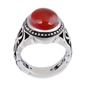 انگشتر نقره مردانه مدل بازرگانی میلادی عقیق رکاب دست ساز کد AM_2628