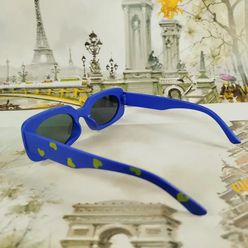 عینک آفتابی بچگانه مدل CH5 کد BU