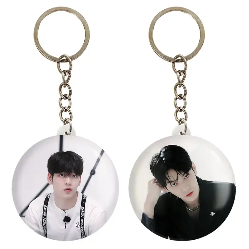 جاکلیدی خندالو مدل سوبین گروه تی اکس تی TXT کد 2003720034 مجموعه 2 عددی