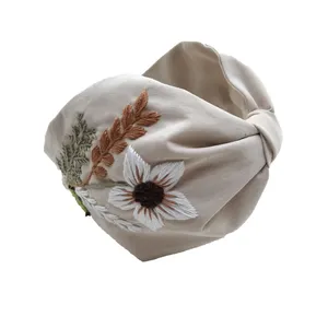 تل مو زنانه مدل گلدوزی شده کد 010