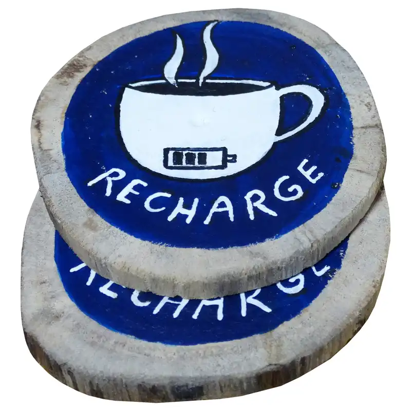 زیر لیوانی چوبی مدل تنه درخت طرح Recharge بسته 2 عددی
