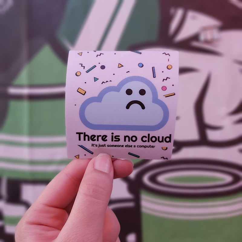 استیکر لپ تاپ طرح برنامه نویسی کد 0048