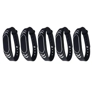 تگ RFID مدل دستبند سیلیکونی