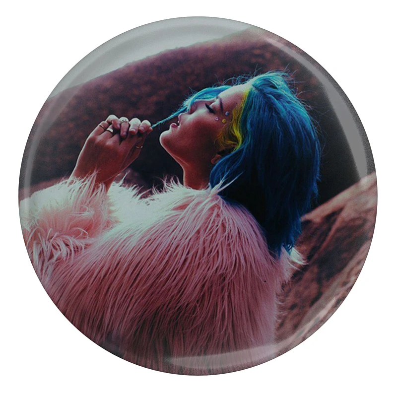 پیکسل طرح خواننده هالزی مدل S7383