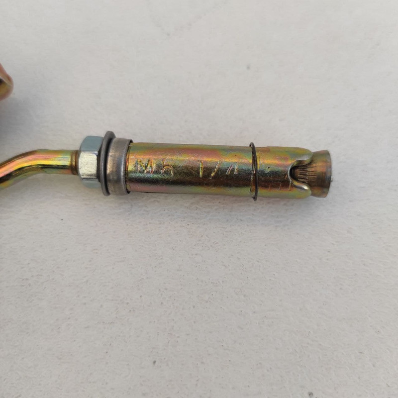 قلاب سقفی مدل M-6 بسته 4 عددی