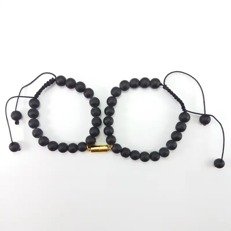 دستبند مدل مگنتی کد G1092 مجموعه 2 عددي