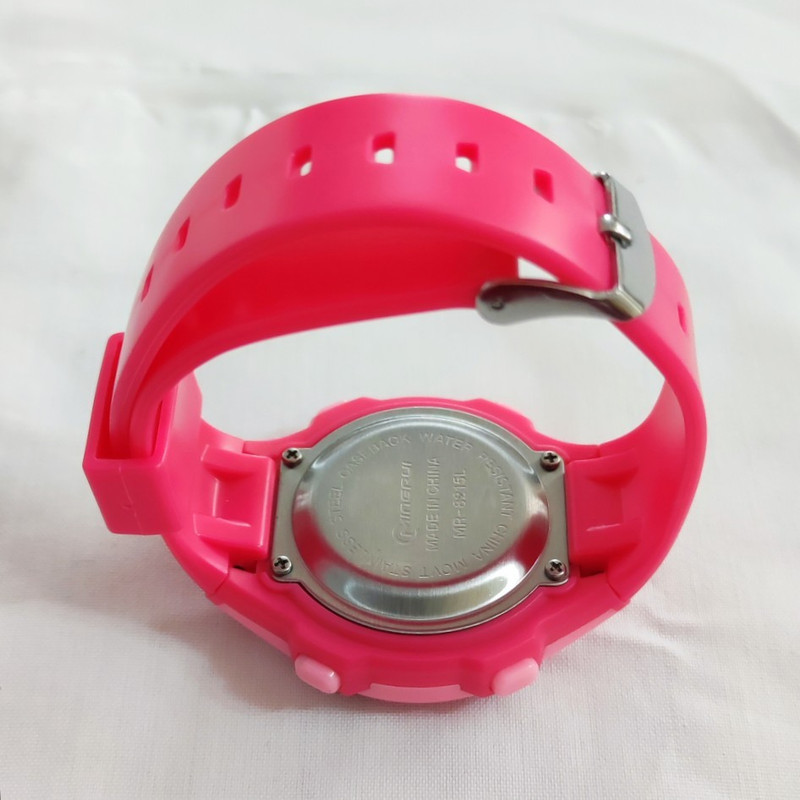 ساعت مچی دیجیتال بچگانه مینگ روی مدل Mi1