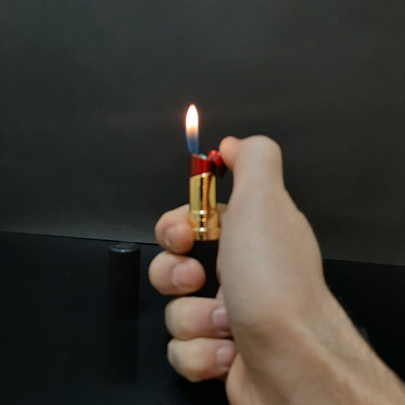 فندک مدل رژ لب کد 004