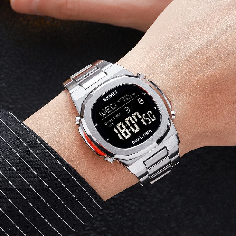 ساعت مچی دیجیتال اسکمی مدل 2004