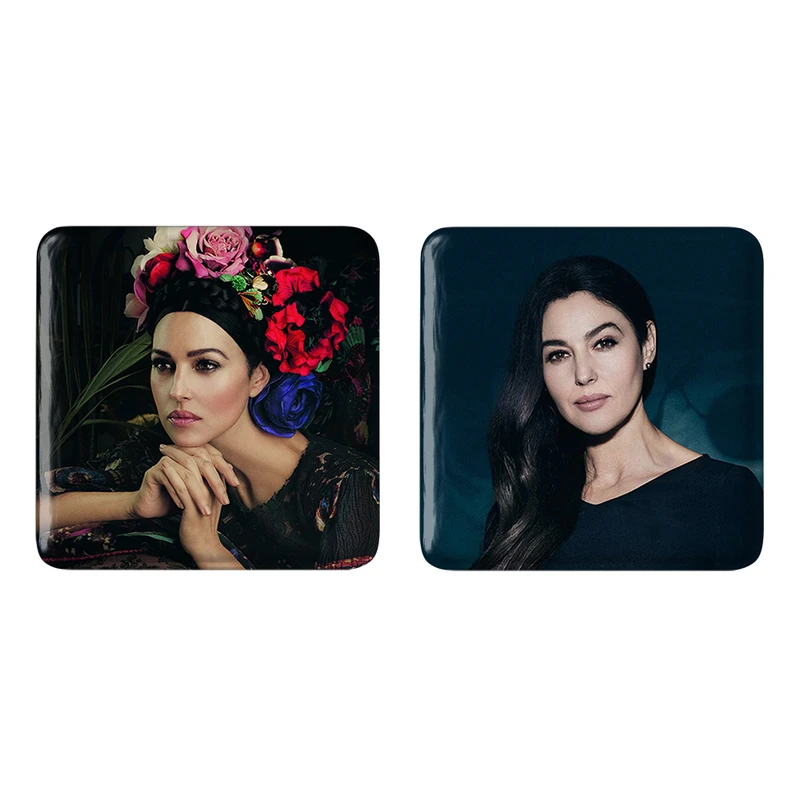 مگنت خندالو مدل مونیکا بلوچی کد 64126411 مجموعه 2 عددی