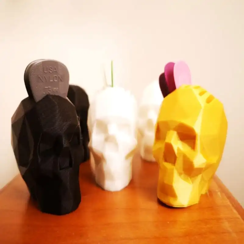 نگهدارنده پیک گیتار مدل  Skull Max