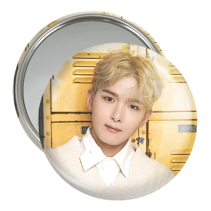 آینه جیبی خندالو مدل ریووک گروه سوپر جونیور Super Junior  کد 21409