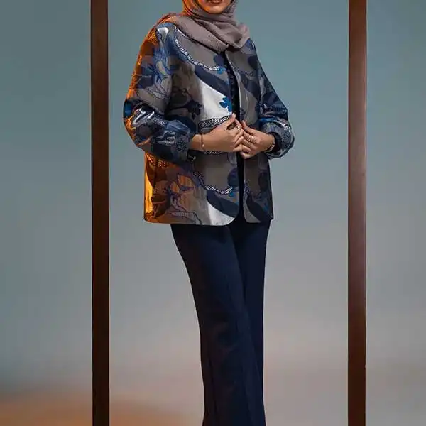 کت زنانه برنس مدل هلن رنگ سرمه ای