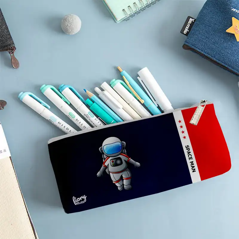 جامدادی مستر راد مدل فضانورد کد fiory 1960