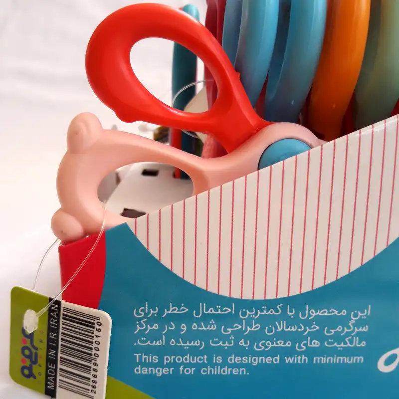 قیچی مدل پلاستیکی طرح کودک کد FM