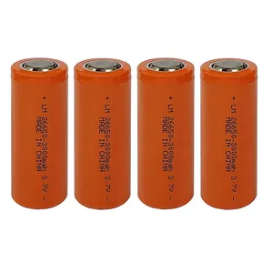 باتری لیتیوم یون قابل شارژ مدل LM-N26650 ظرفیت 3000 میلی آمپر ساعت بسته 4 عددی 