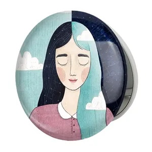 آینه جیبی خندالو طرح دخترونه مدل تاشو کد 6025 