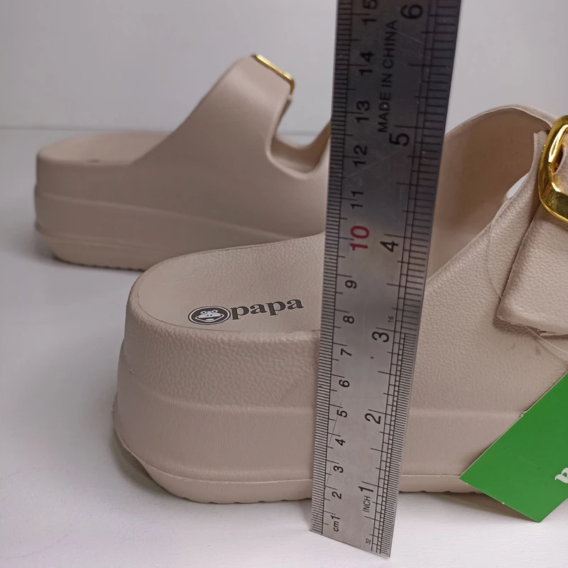 عکس شماره 5 : دمپایی زنانه پاپا مدل نقره کد 1662-cr