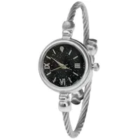 ساعت مچی عقربه ای زنانه مدل کوارتز بنگل بند النگویی کد ۵