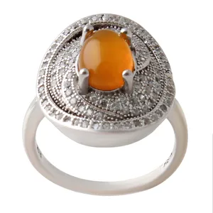 انگشتر نقره زنانه مدل سنگ عقیق شرف الشمس AWR_792