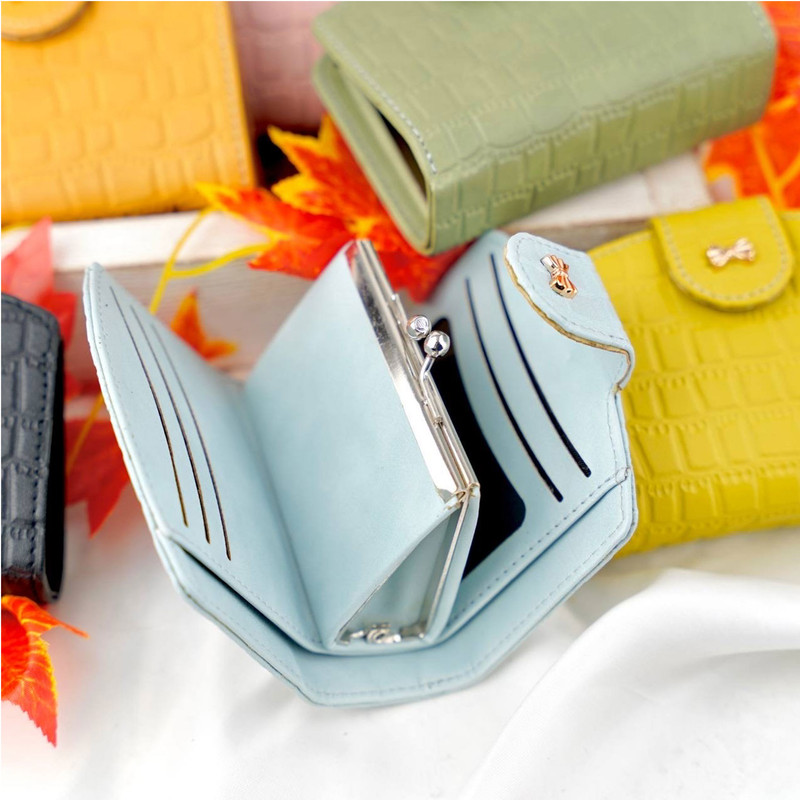 کیف پول زنانه مدل تیوا کد KZD38-141