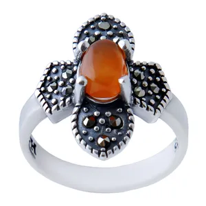  انگشتر نقره زنانه بازرگانی میلادی کد  AW_358