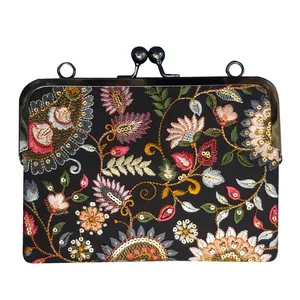 کیف سوزن دوزی مدل ساناز