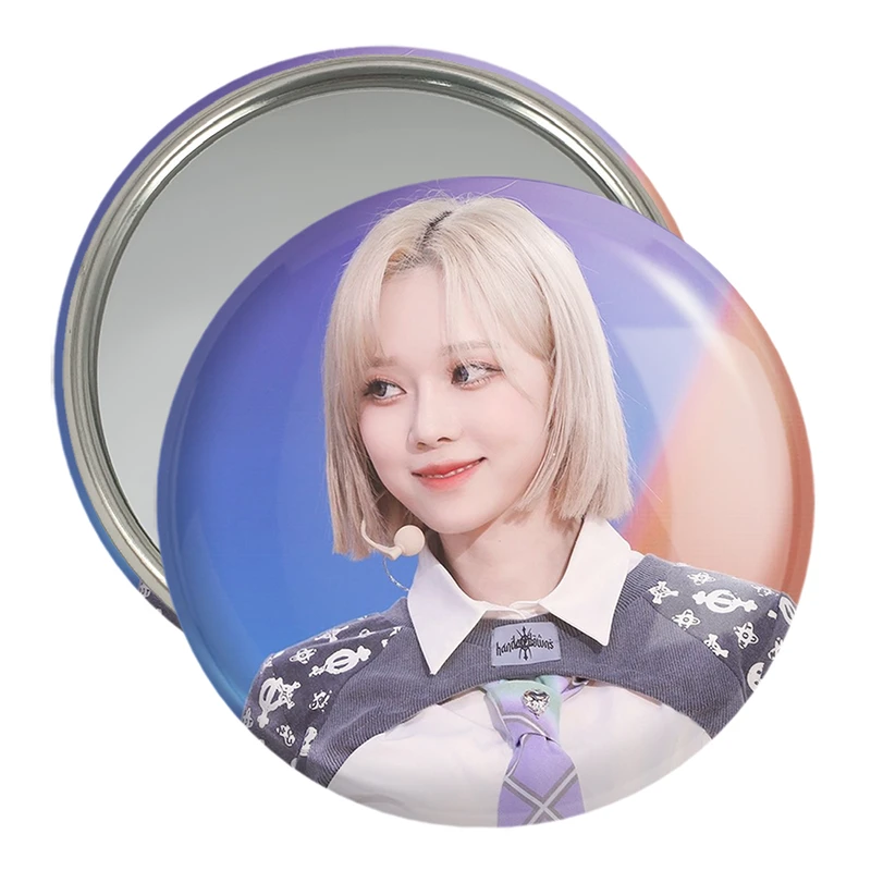 آینه جیبی خندالو مدل وینتر گروه آسپا Aespa  کد 19733